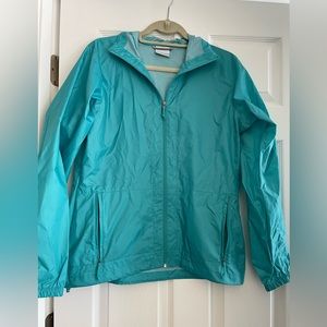Columbia windbreaker with hood